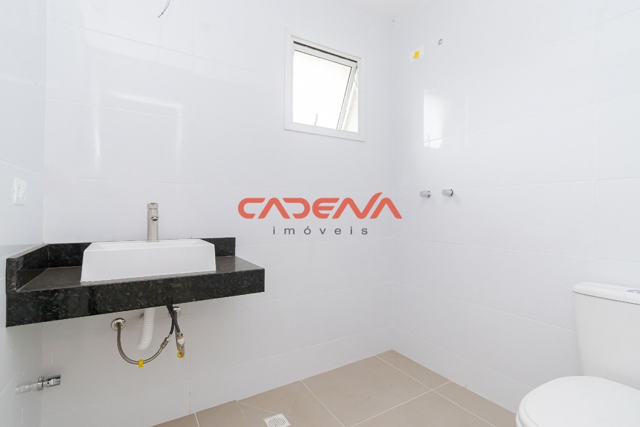 Sobrado para aluguel no Campo Comprido: 