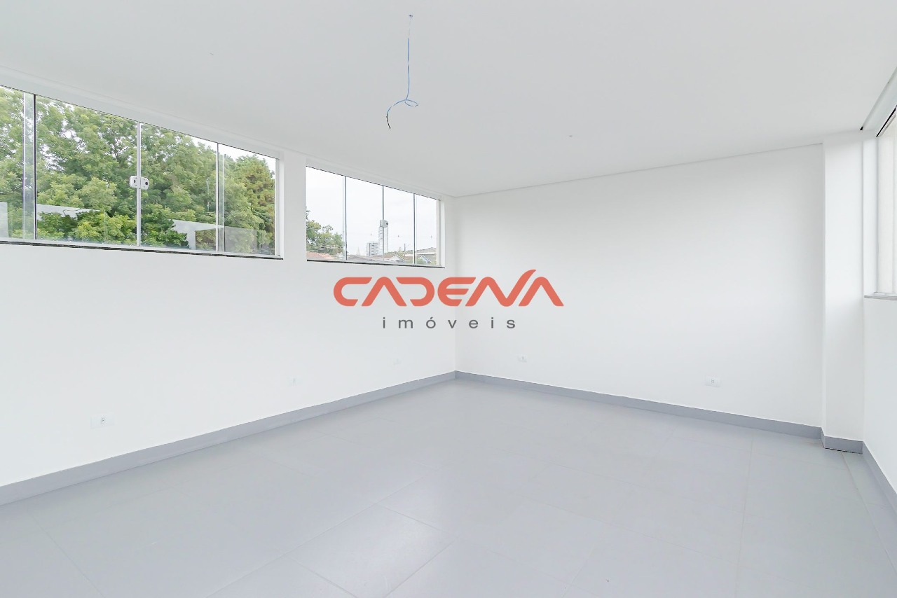 Sobrado para aluguel no Campo Comprido: 