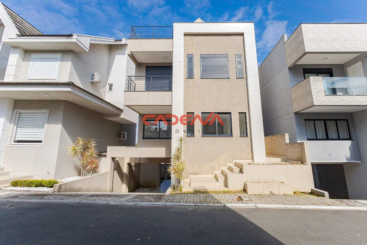 Casa em condomínio fechado para aluguel no Campo Comprido: 