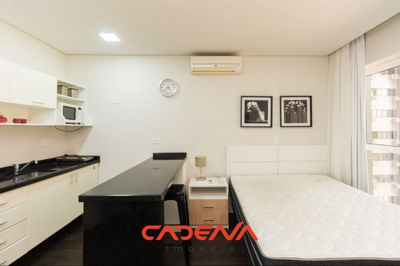 Studio para aluguel no Centro: 