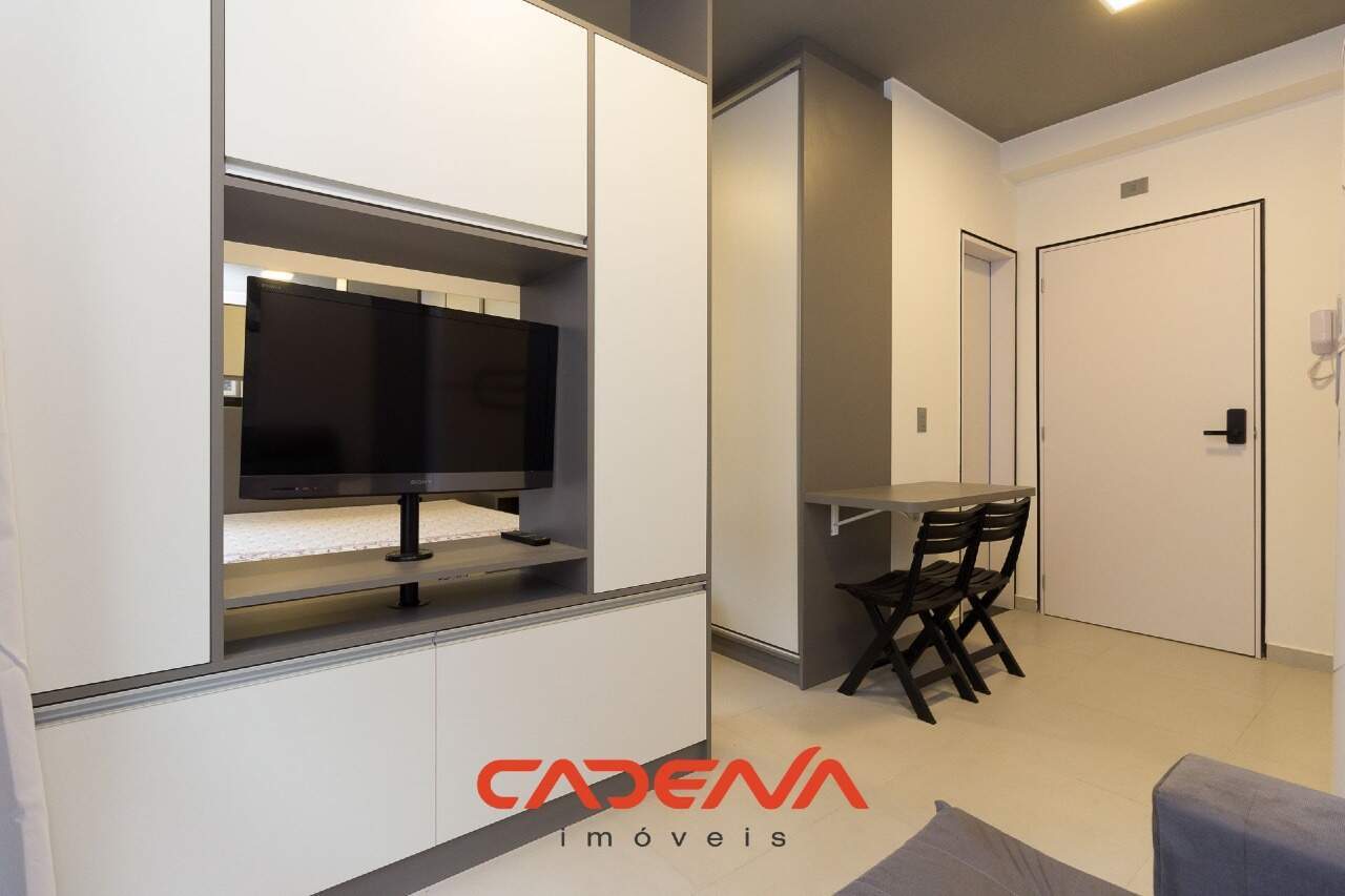 Apartamento para aluguel no Bigorrilho: 