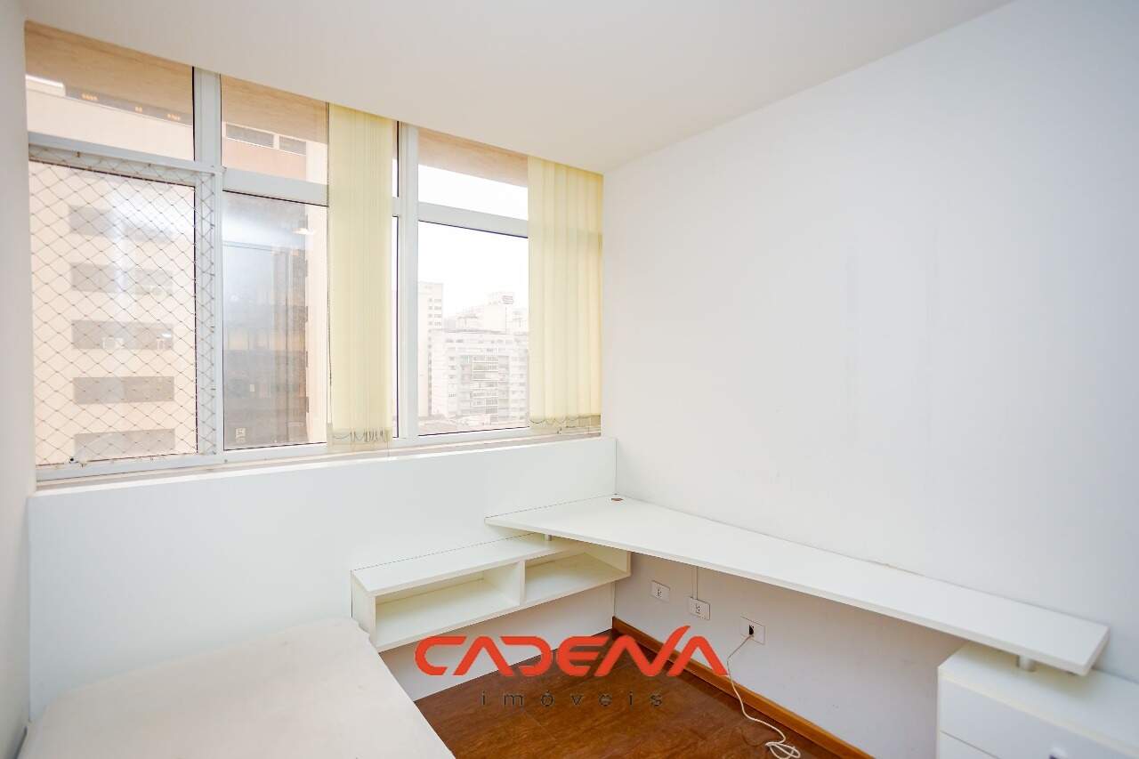 Apartamento para aluguel no Centro: 