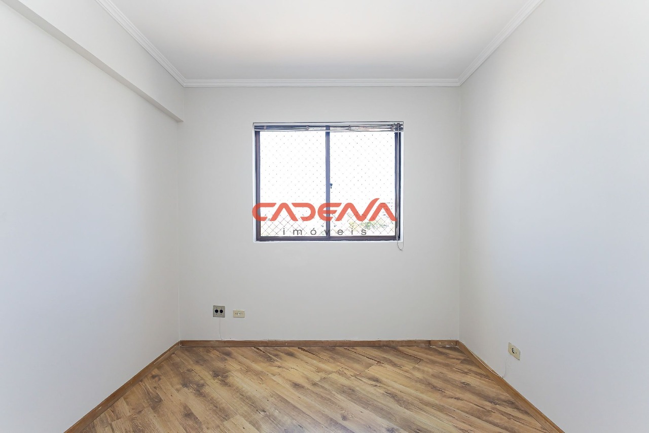 Apartamento à venda no Bacacheri: 