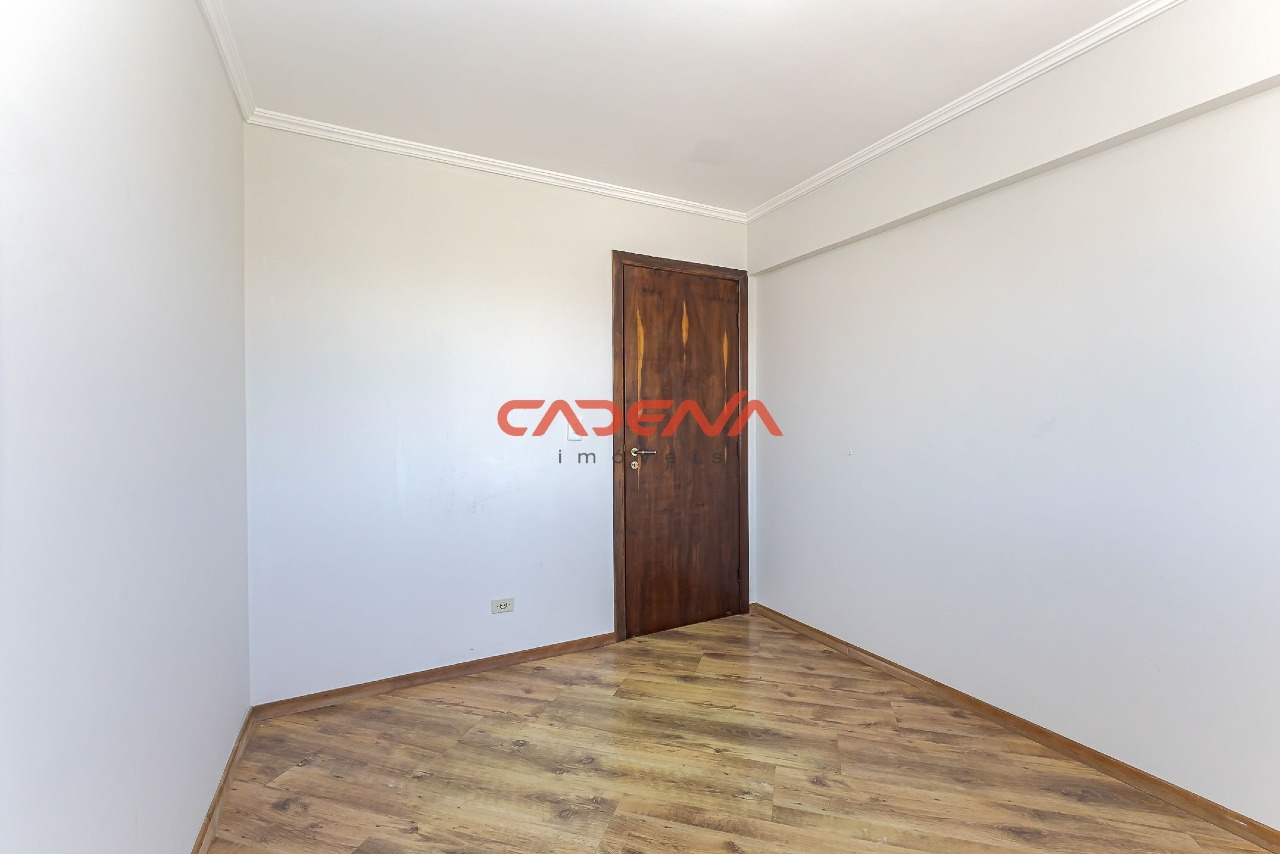 Apartamento à venda no Bacacheri: 