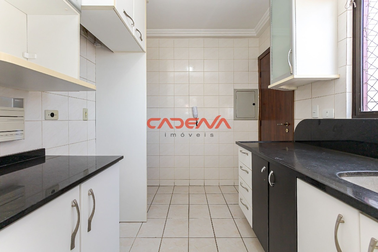 Apartamento à venda no Bacacheri: 