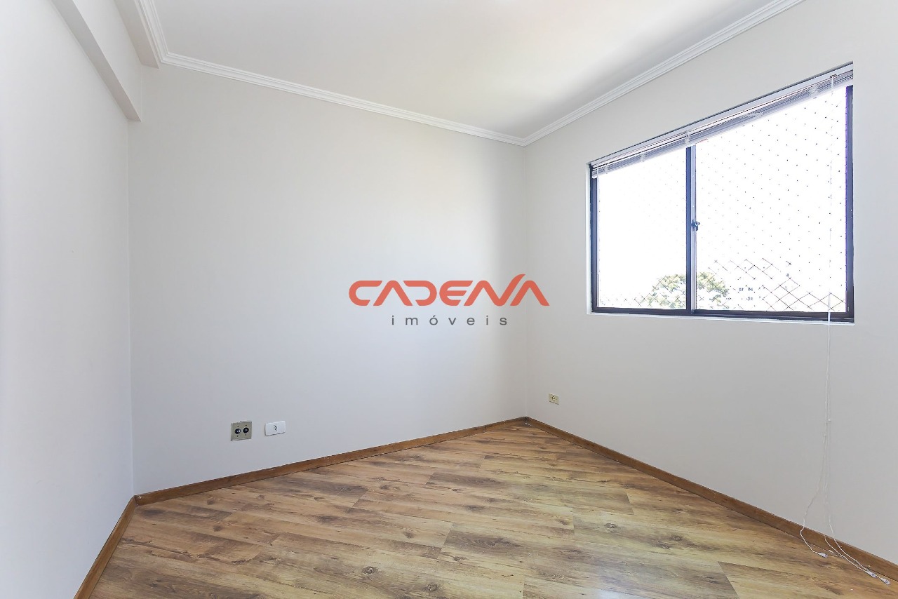 Apartamento à venda no Bacacheri: 