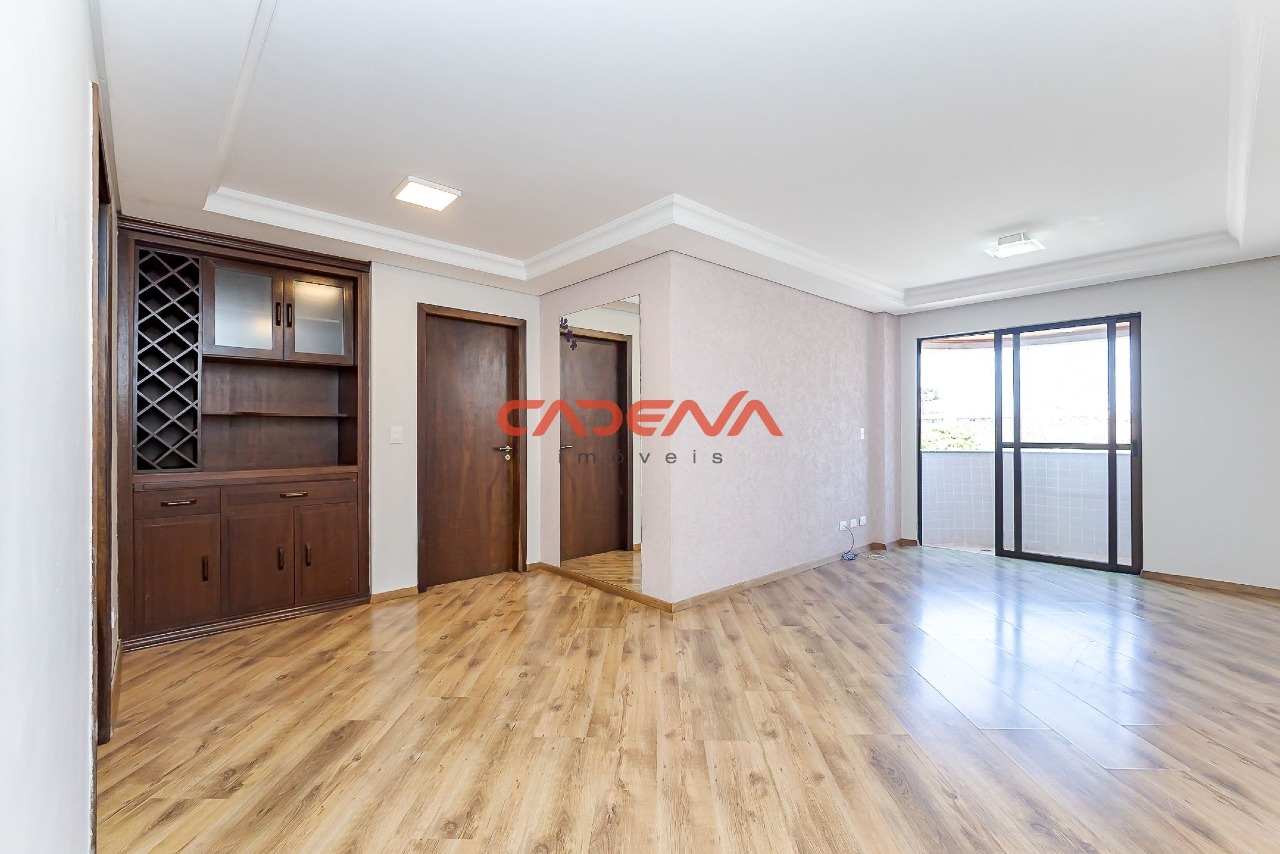 Apartamento à venda no Bacacheri: 