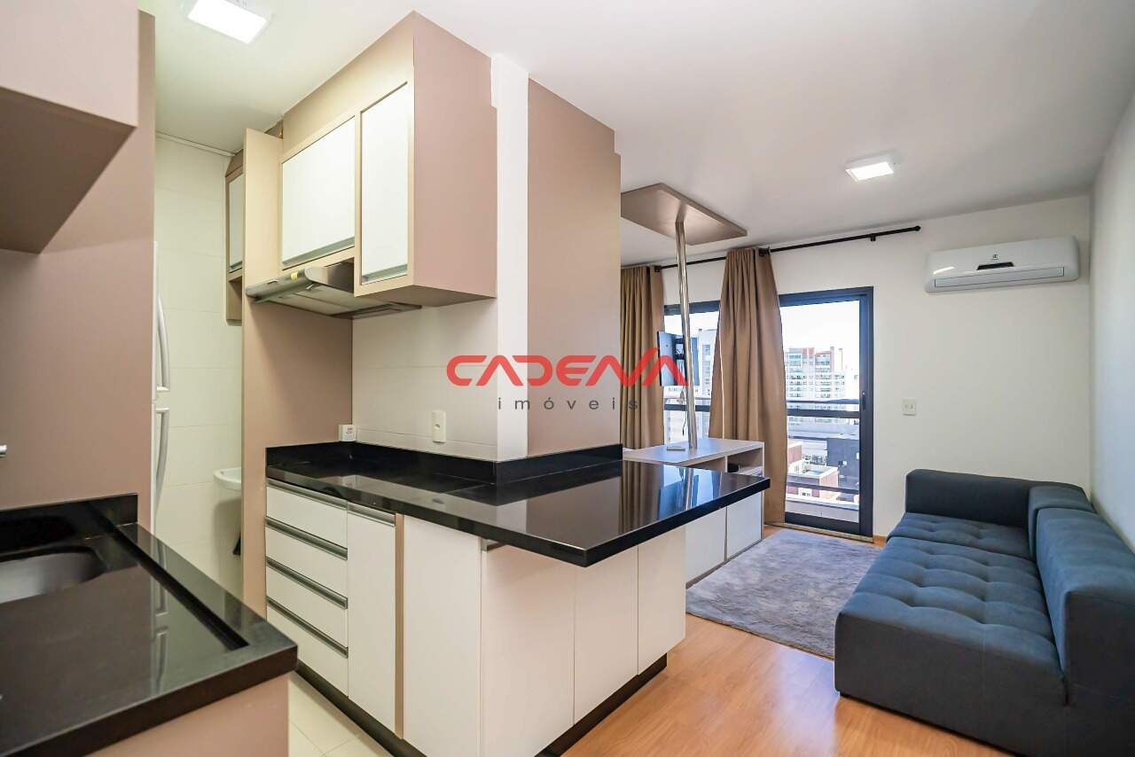 Studio para aluguel no Centro: 