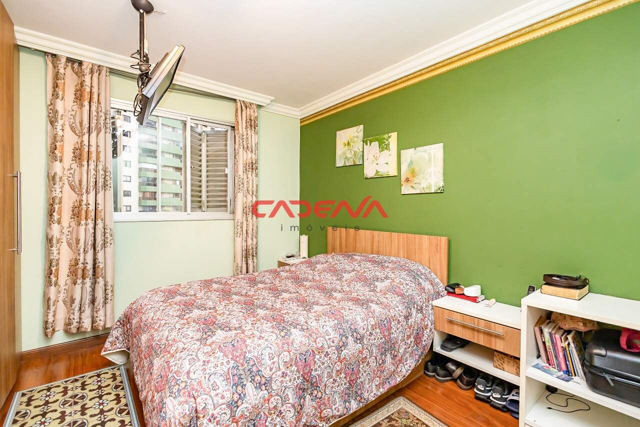 Apartamento à venda no Batel: 
