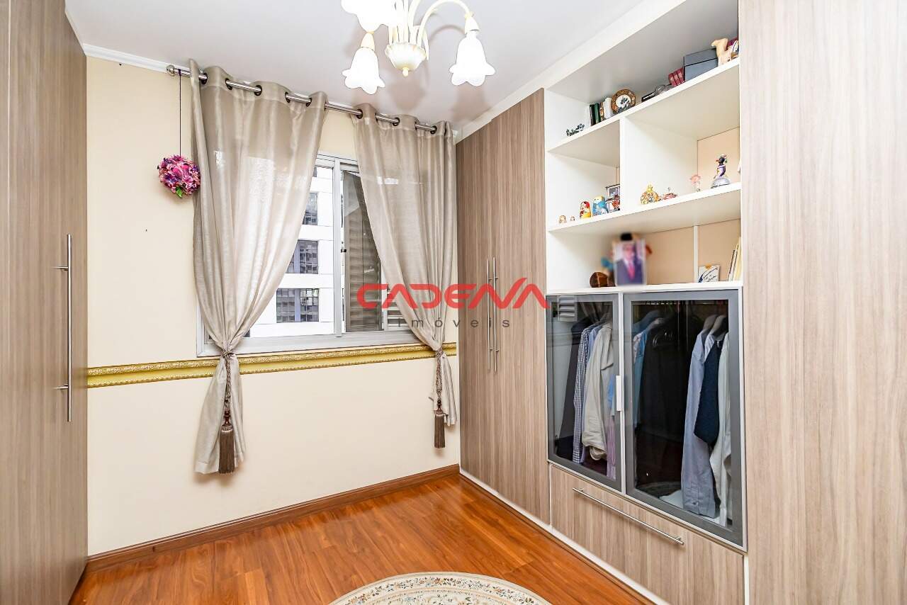 Apartamento à venda no Batel: 