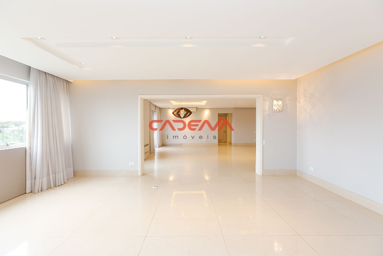 Apartamento para aluguel no Batel: 