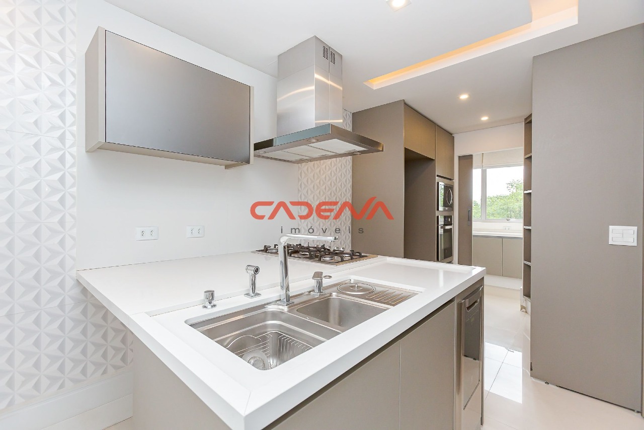 Apartamento para aluguel no Batel: 