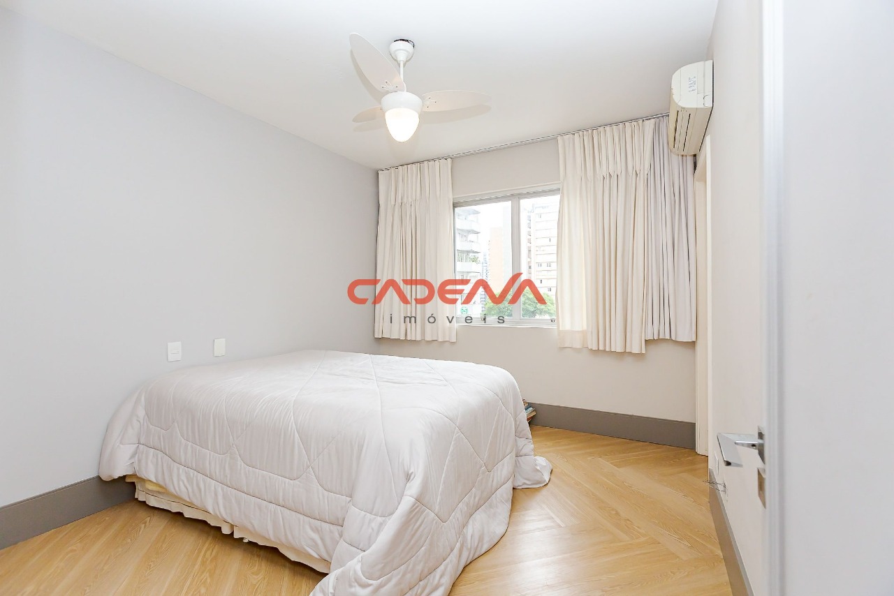 Apartamento para aluguel no Batel: 