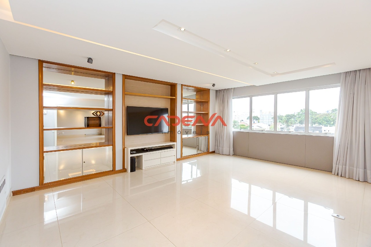 Apartamento para aluguel no Batel: 