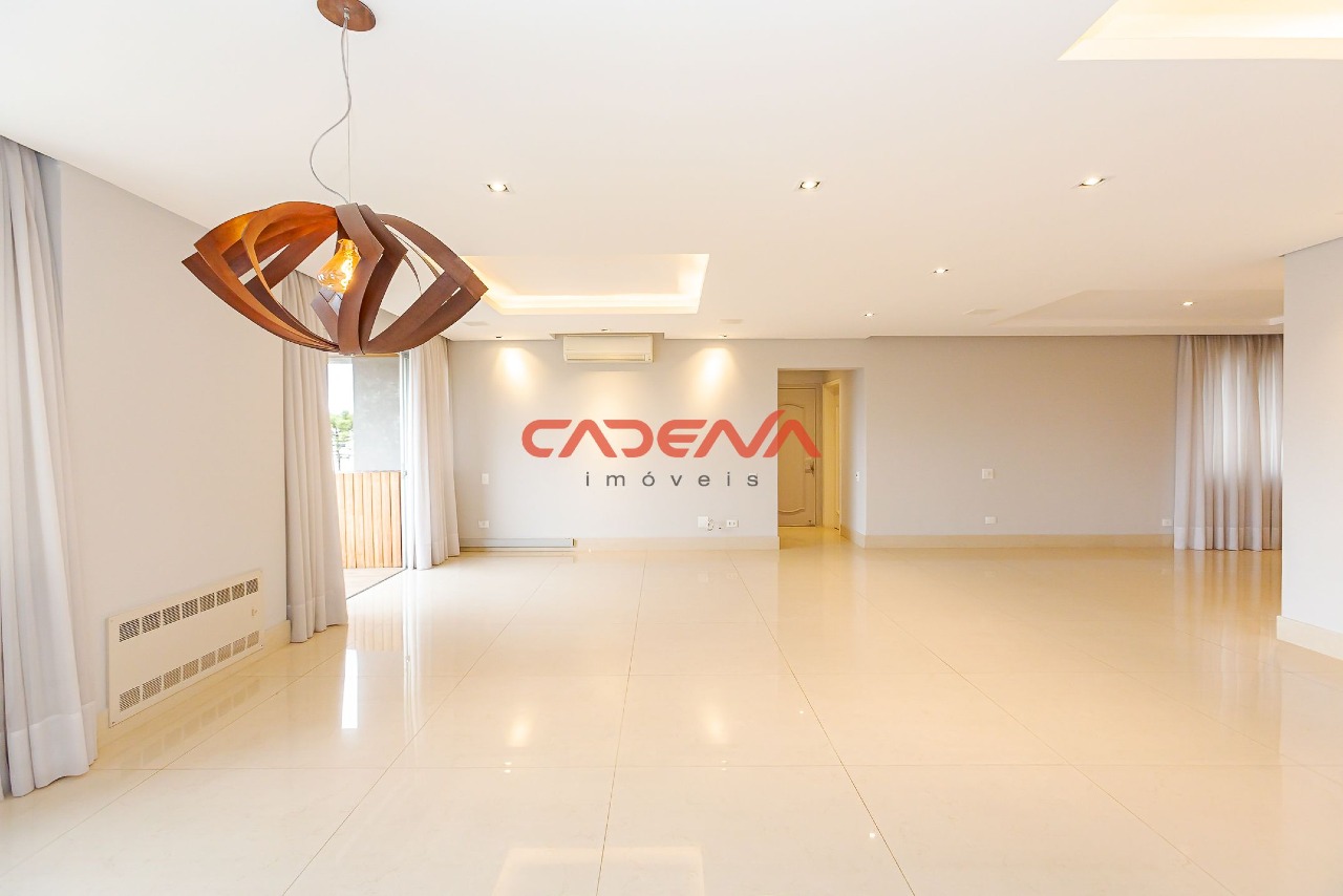 Apartamento para aluguel no Batel: 