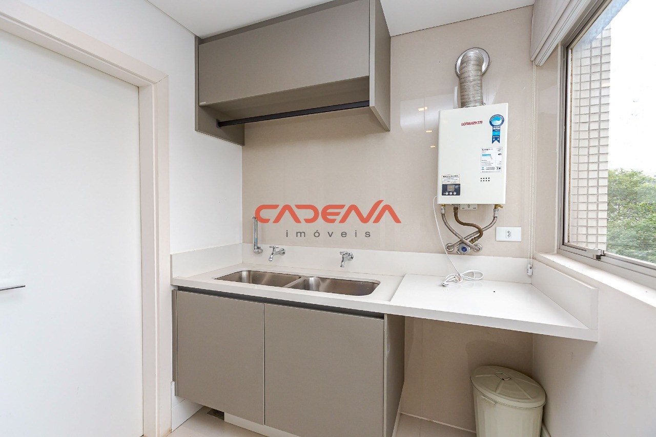 Apartamento para aluguel no Batel: 