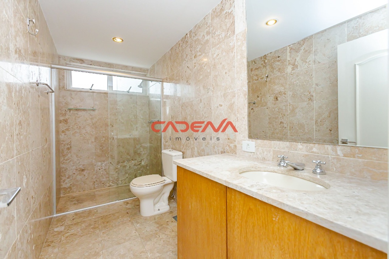 Apartamento para aluguel no Batel: 