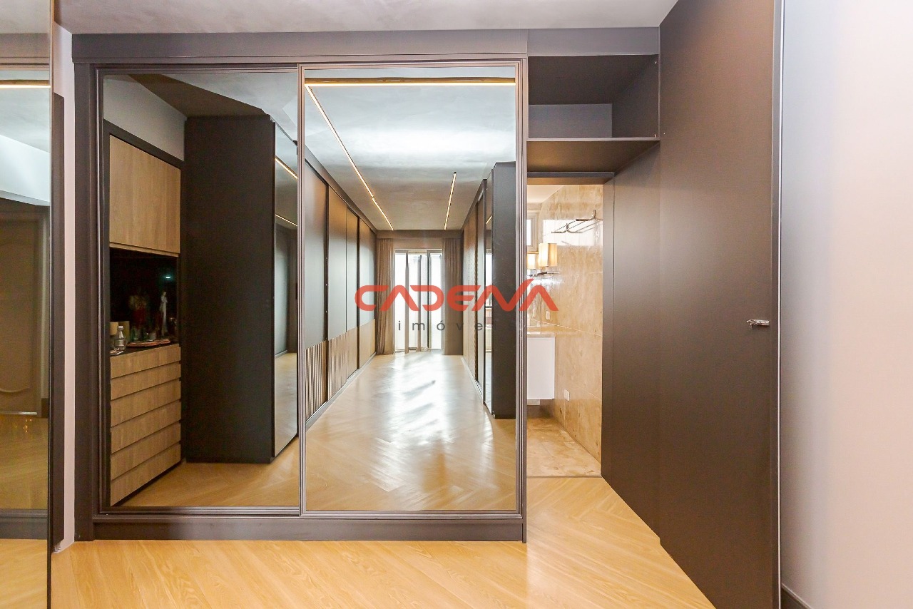 Apartamento para aluguel no Batel: 