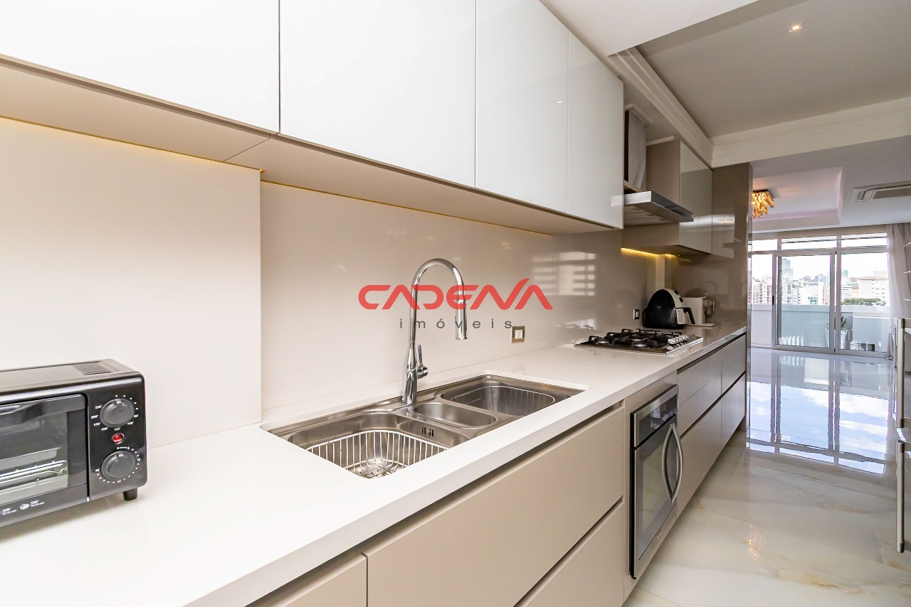 Apartamento para aluguel no Batel: 