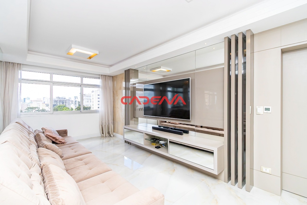 Apartamento para aluguel no Batel: 