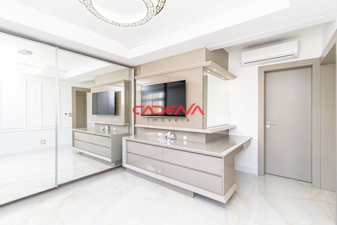 Apartamento para aluguel no Batel: 