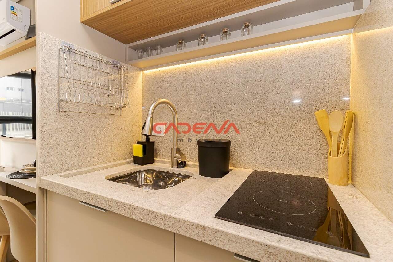 Studio para aluguel no Batel: