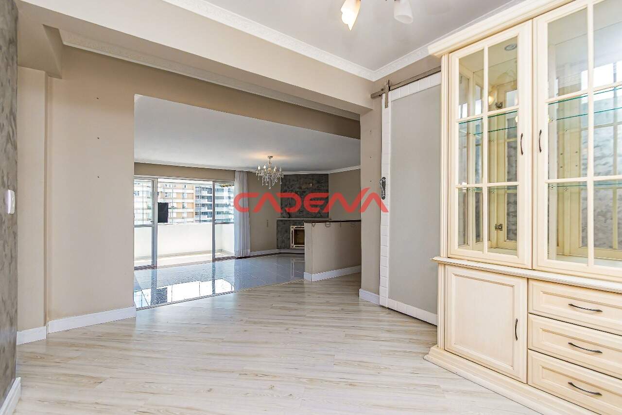 Apartamento à venda no Água Verde: 