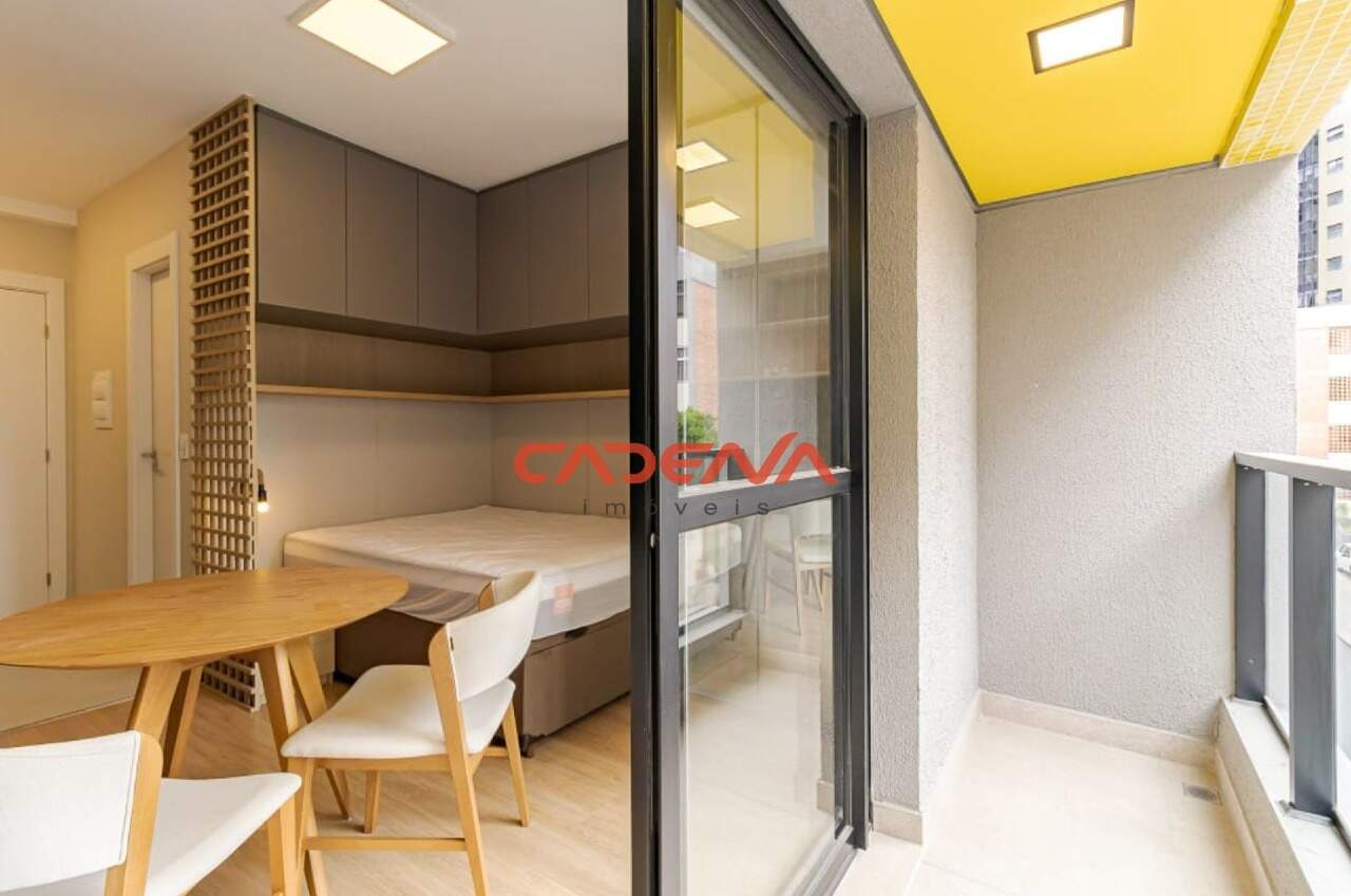 Studio para aluguel no Batel: