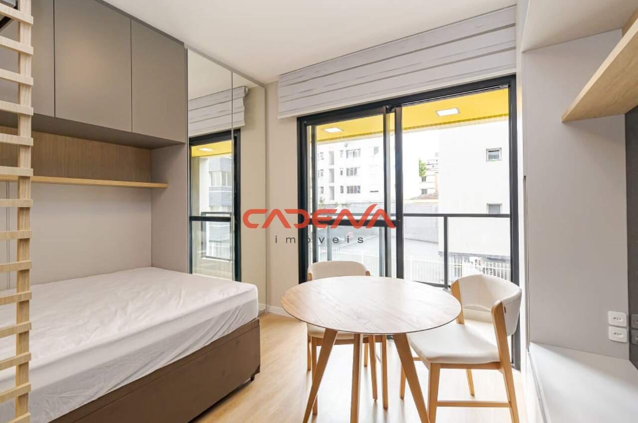 Studio para aluguel no Batel: