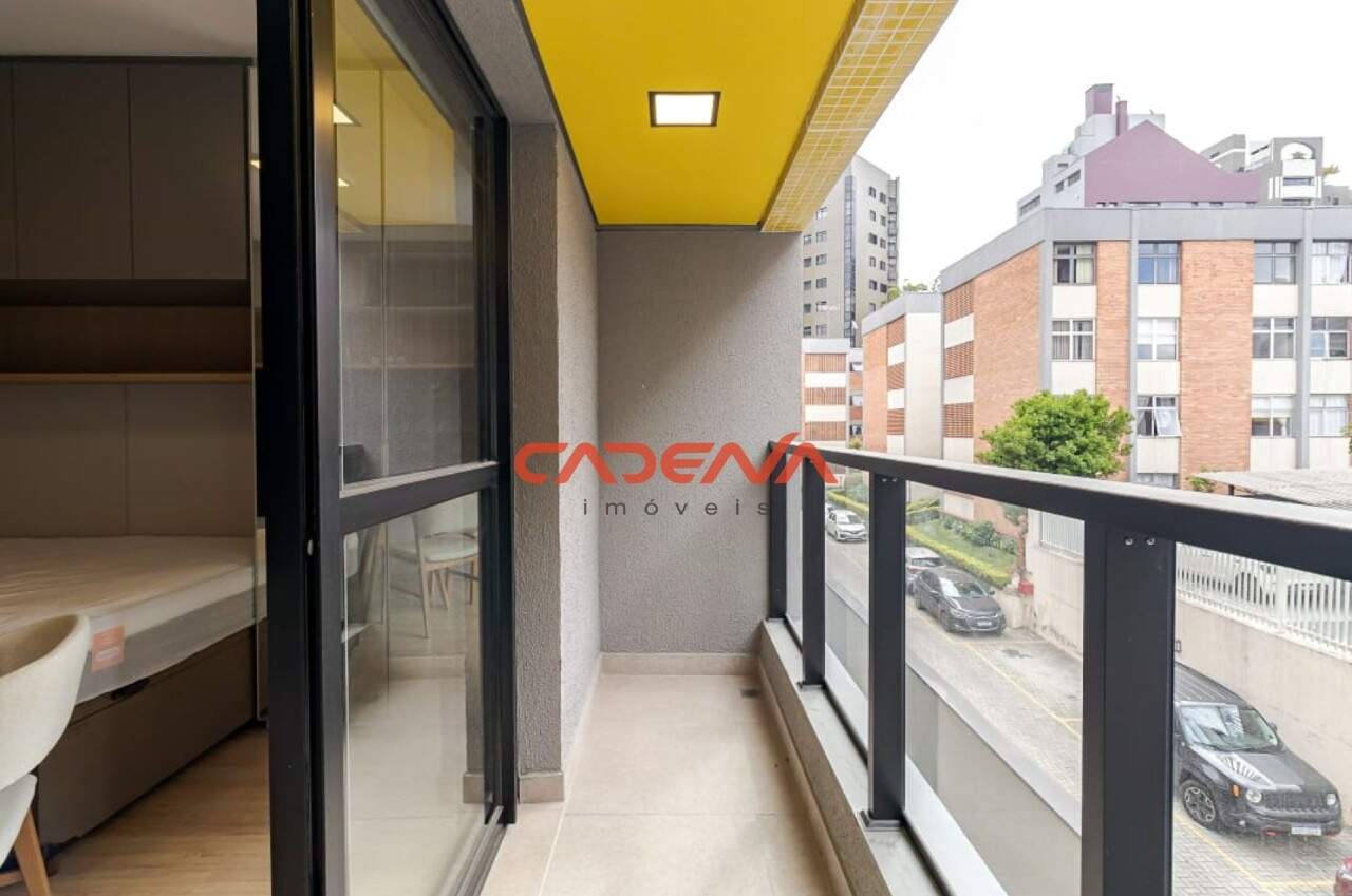 Studio para aluguel no Batel: