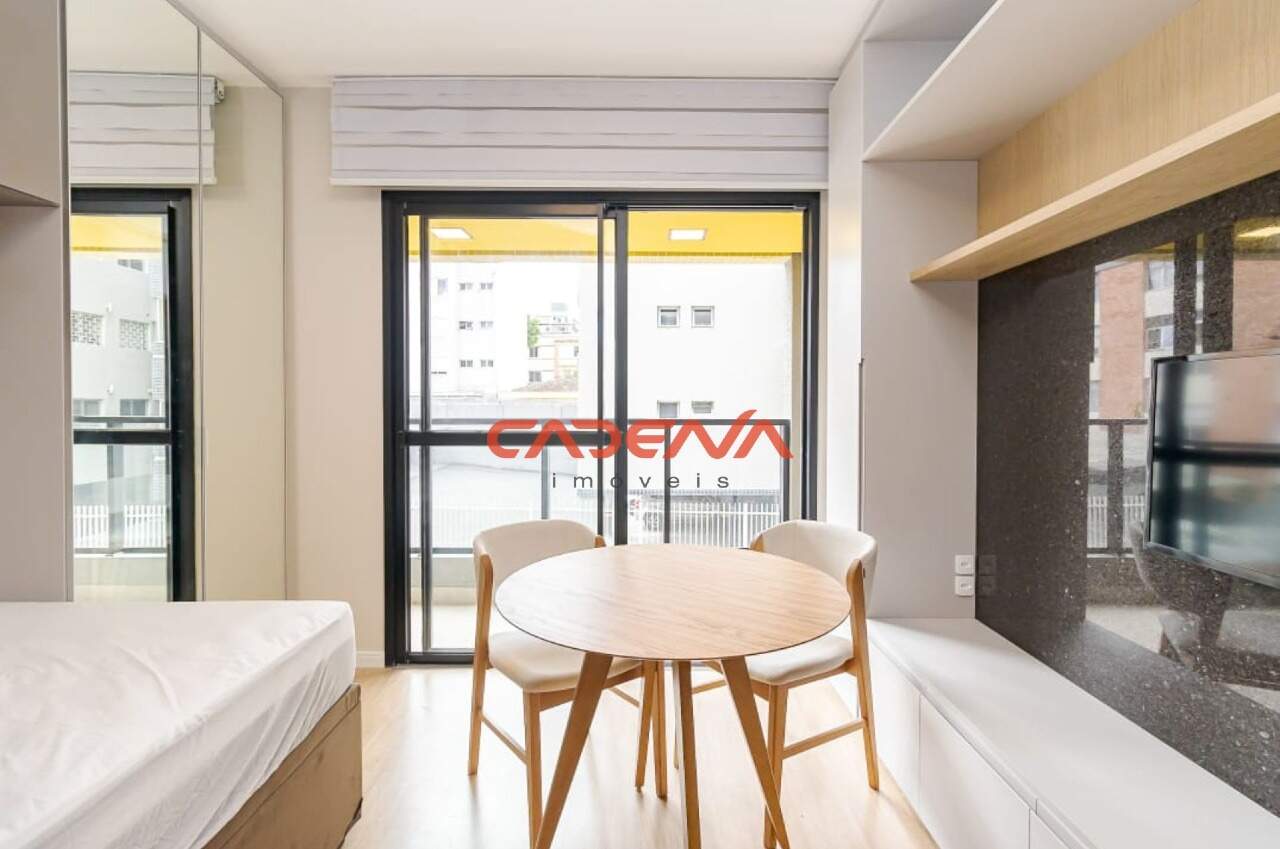 Studio para aluguel no Batel: