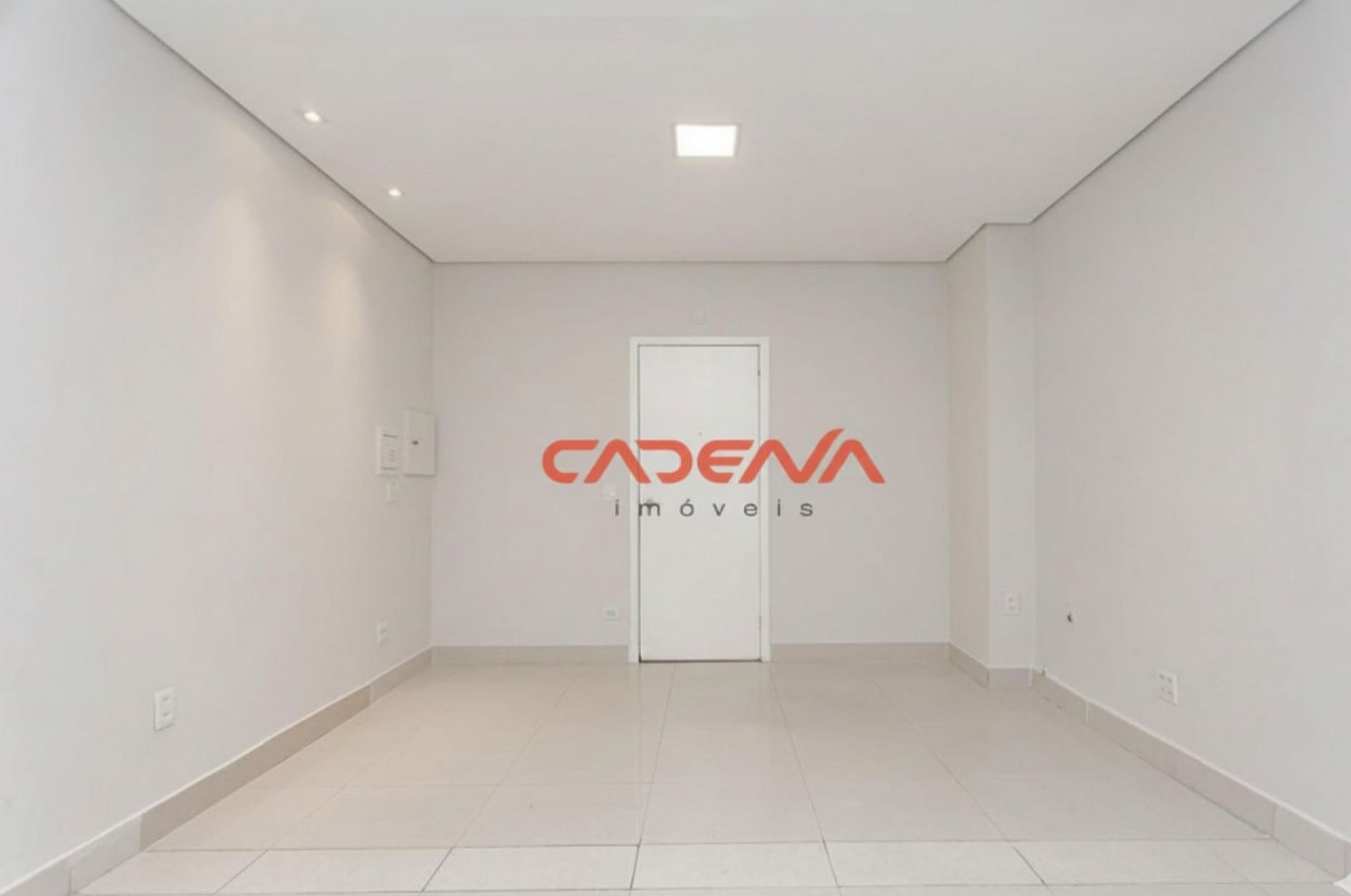 Sala à venda no Centro: 