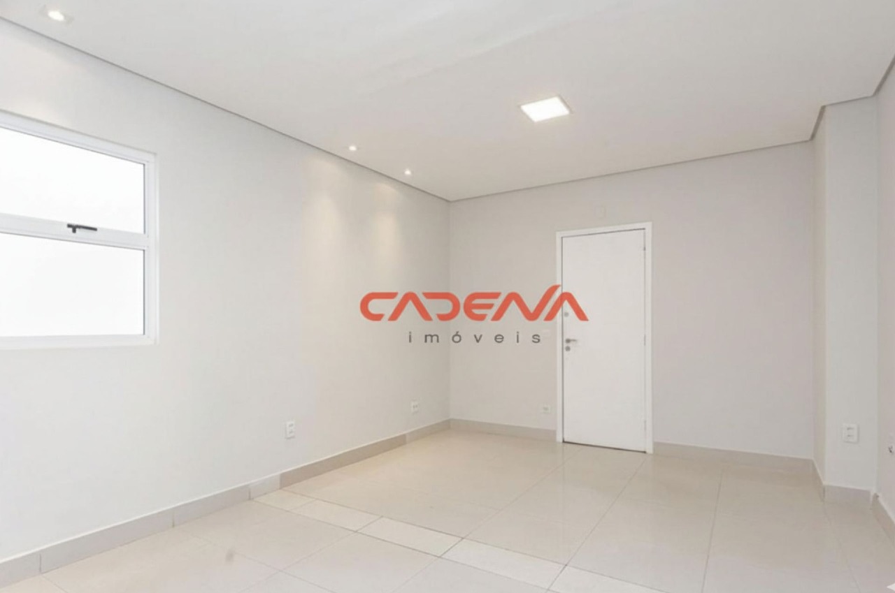 Sala à venda no Centro: 