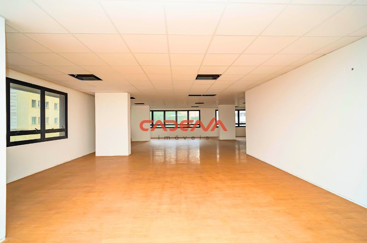 Sala para aluguel no Água Verde: 