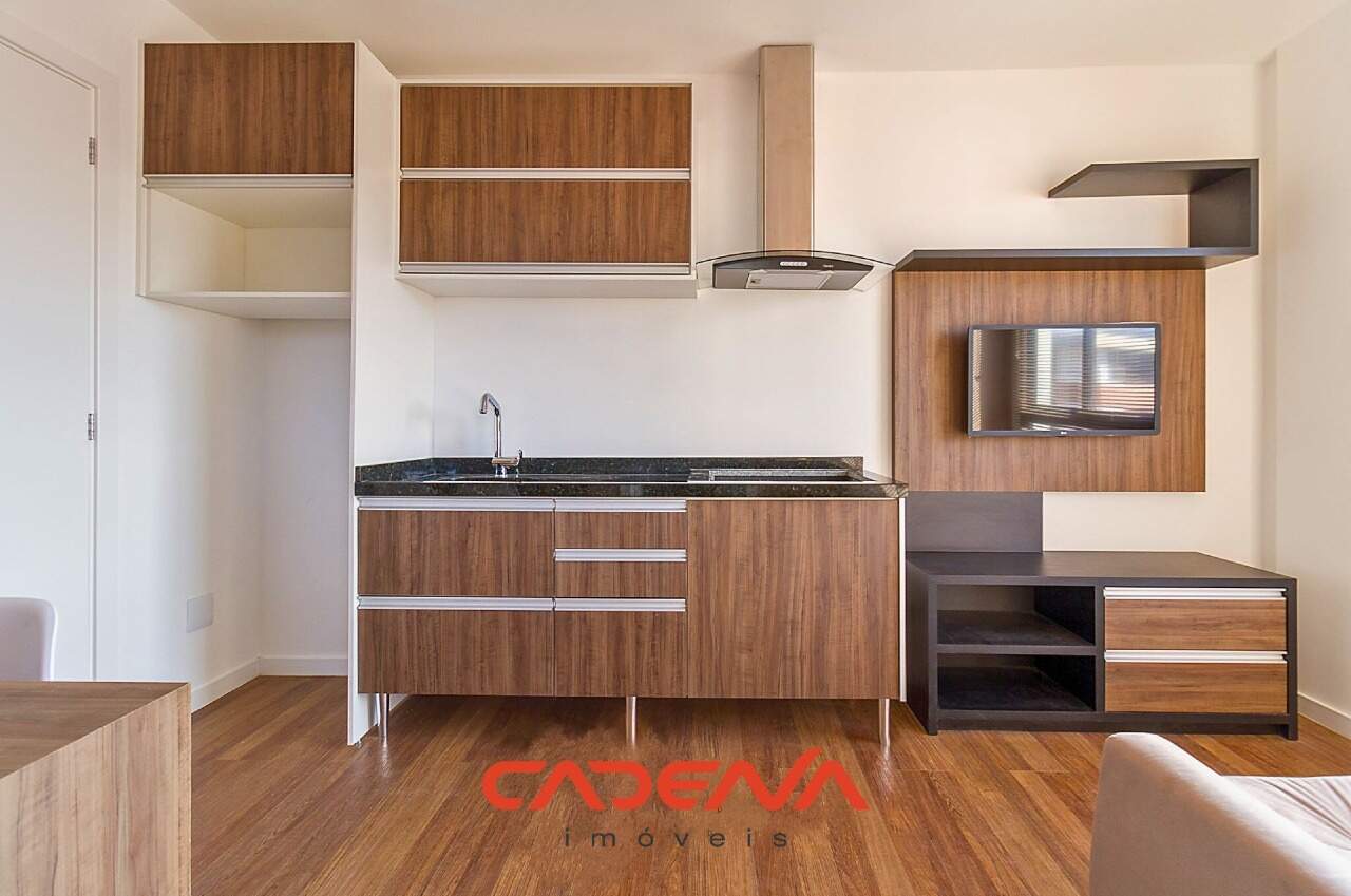 Apartamento para aluguel no Alto da Rua XV: 