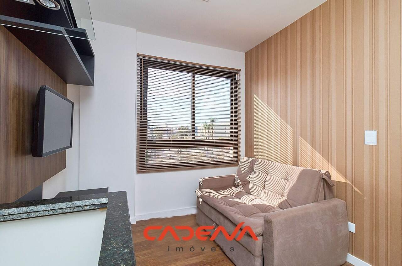 Apartamento para aluguel no Alto da Rua XV: 