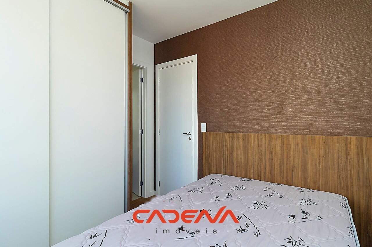 Apartamento para aluguel no Alto da Rua XV: 