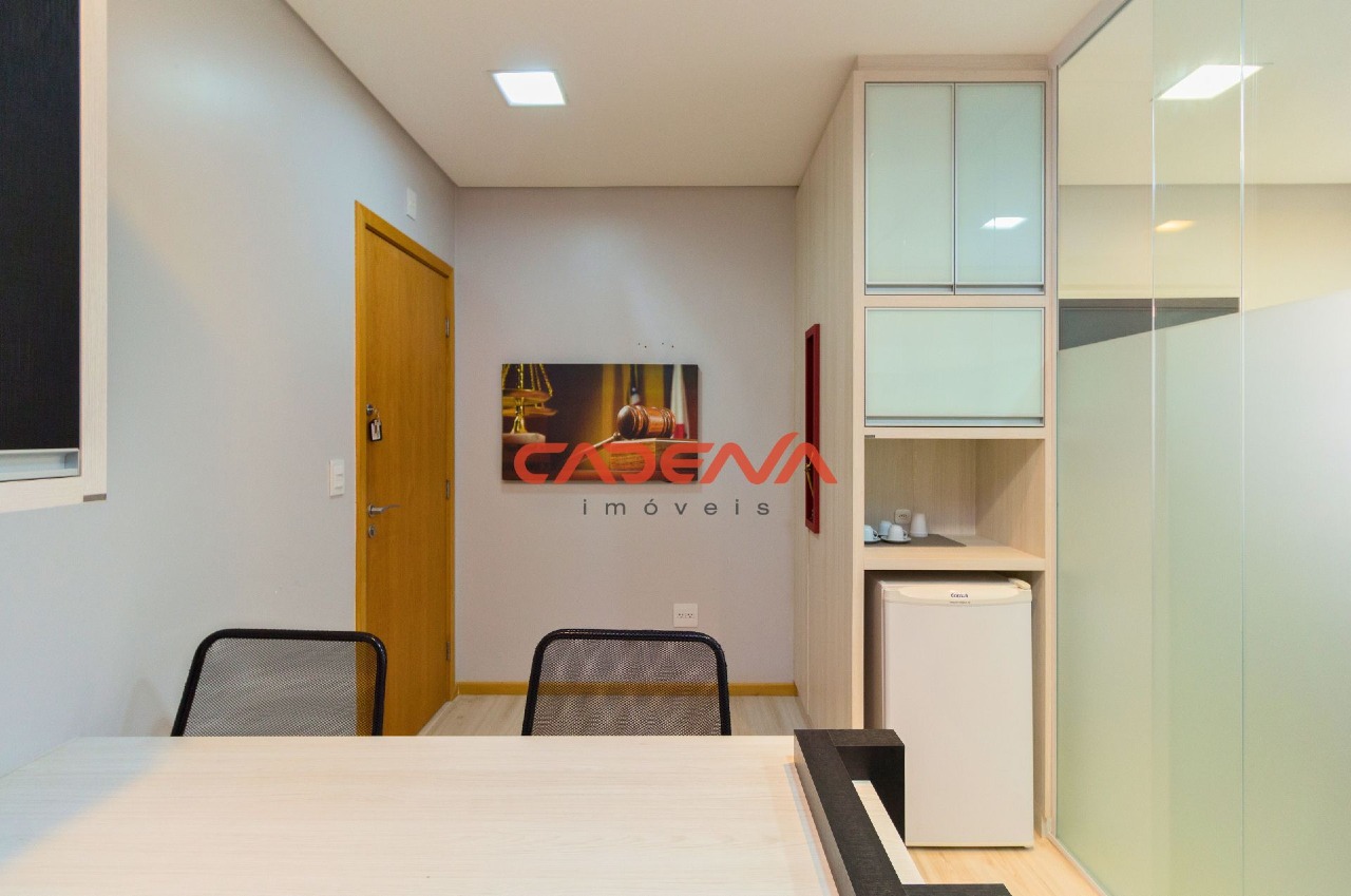 Sala para aluguel no Centro: 