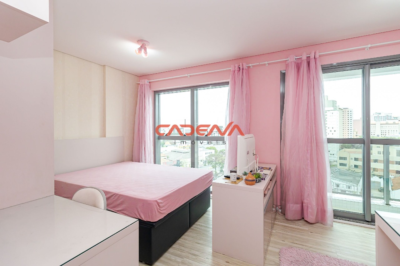 Studio à venda no Rebouças: 