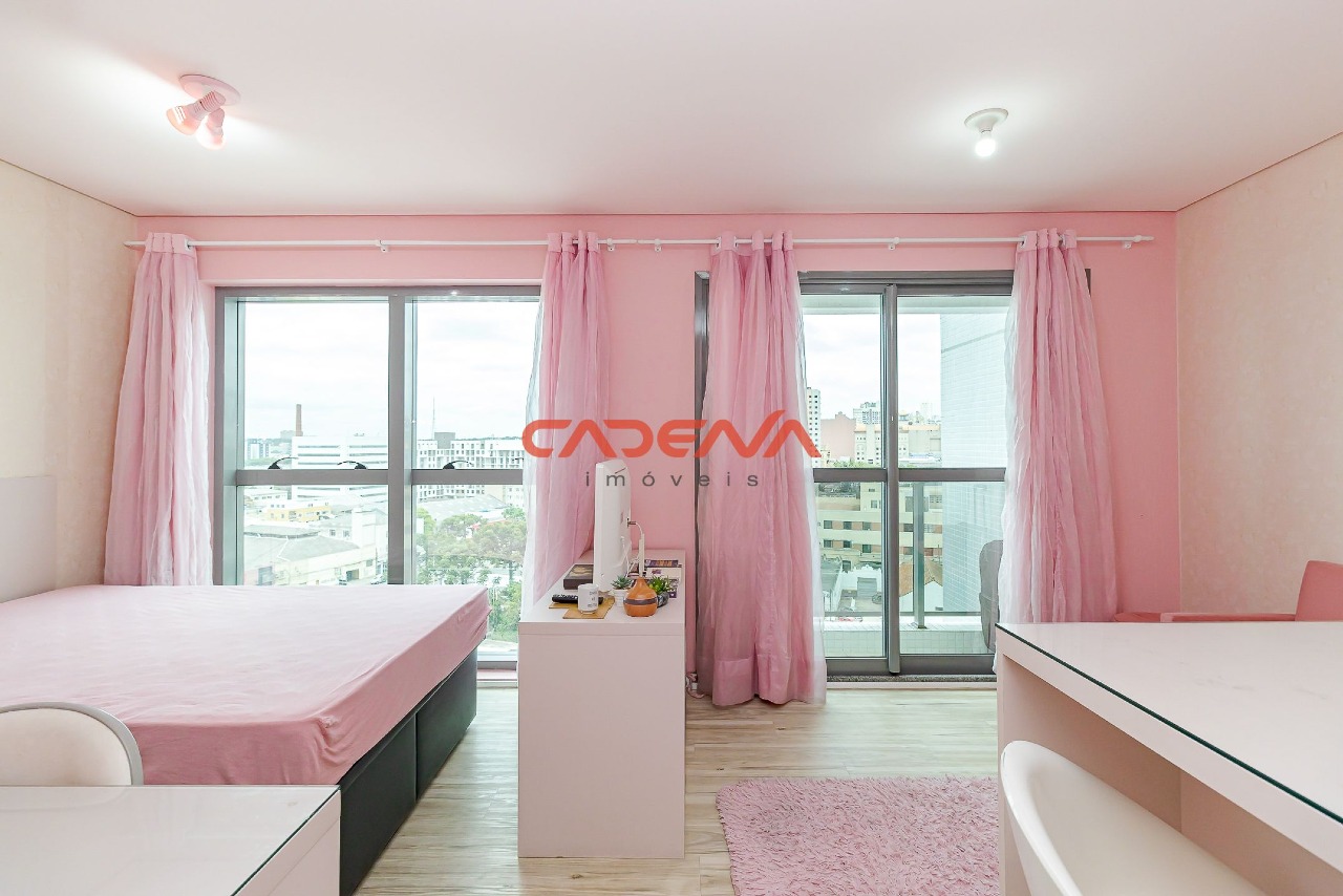 Studio à venda no Rebouças: 