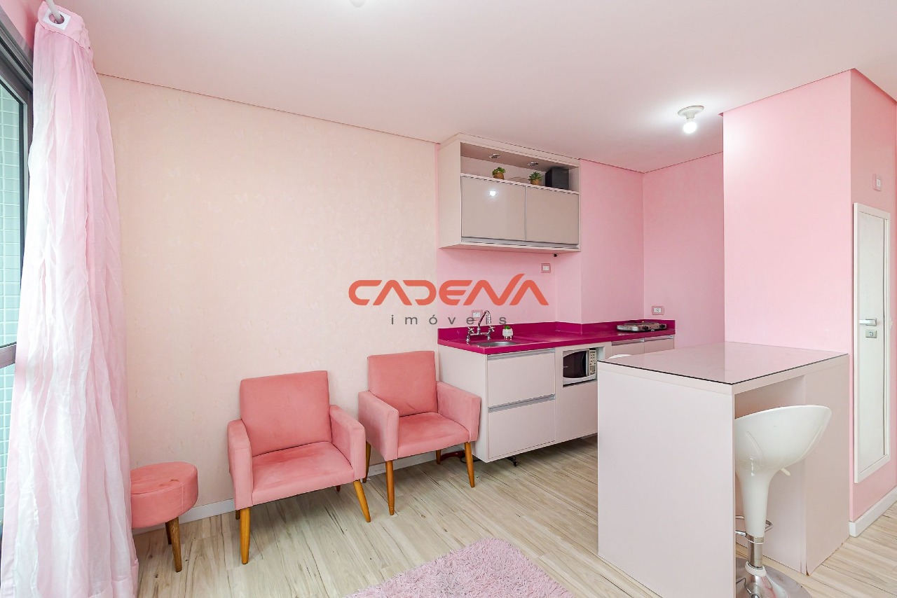 Studio à venda no Rebouças: 