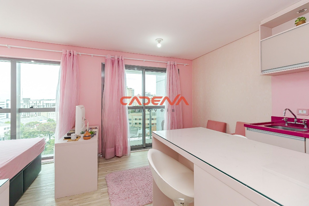 Studio à venda no Rebouças: 