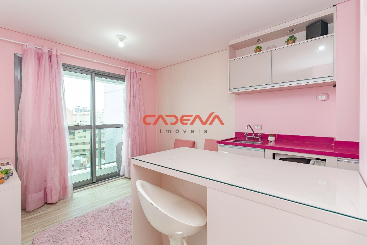 Studio à venda no Rebouças: 