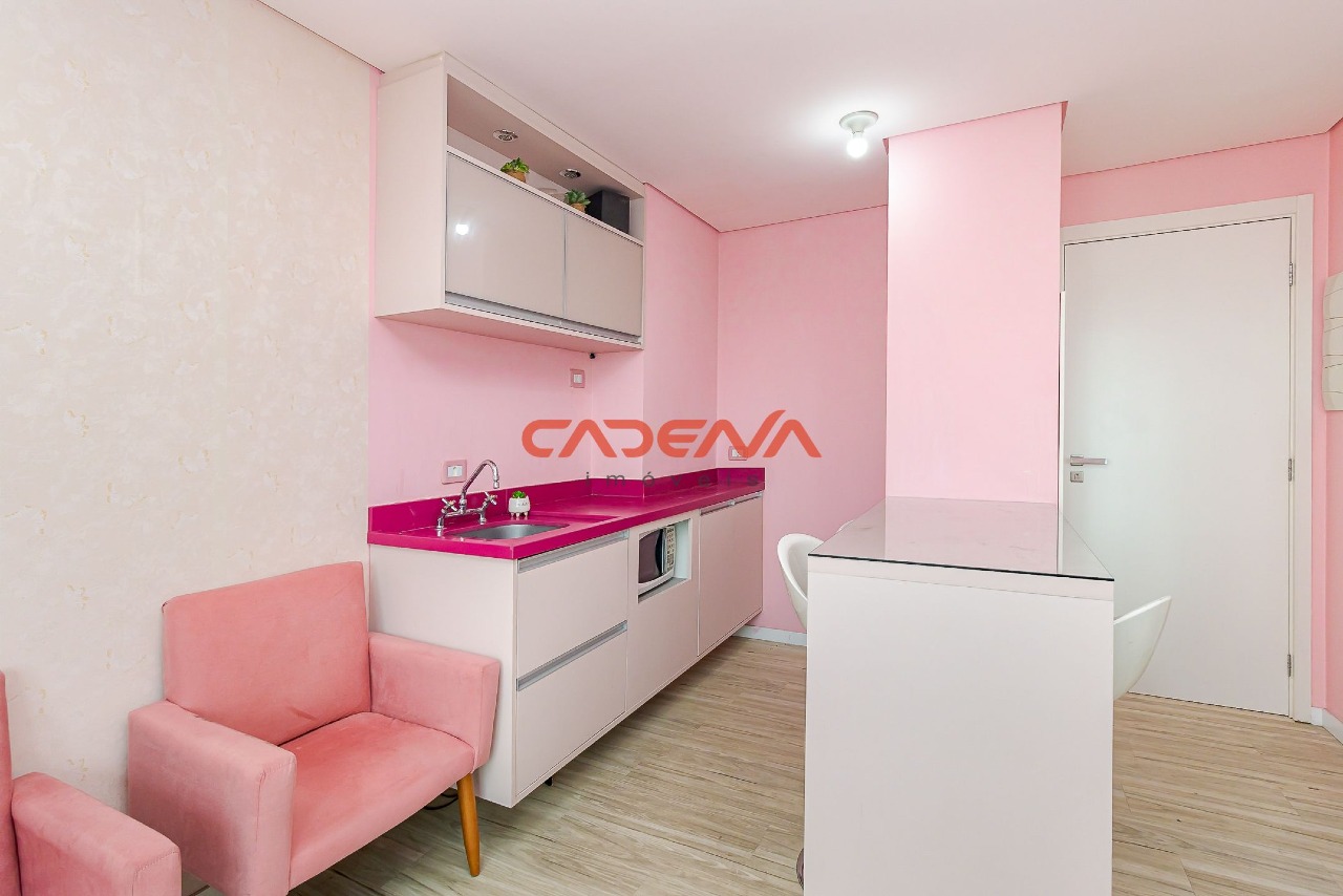 Studio à venda no Rebouças: 