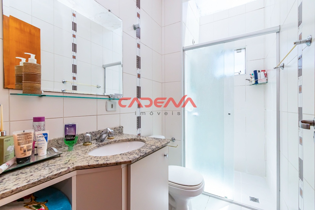 Sobrado para aluguel no Uberaba: 