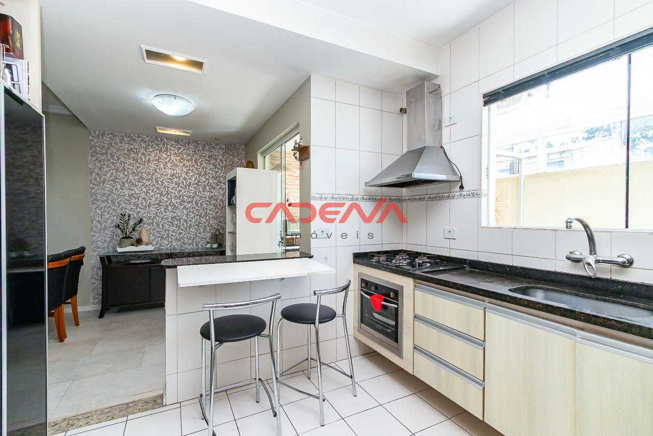 Sobrado para aluguel no Uberaba: 