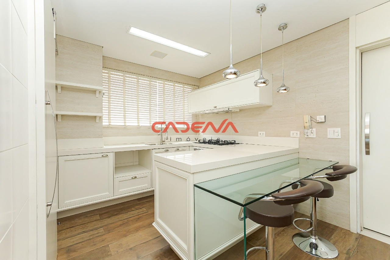 Apartamento para aluguel no Bigorrilho: 