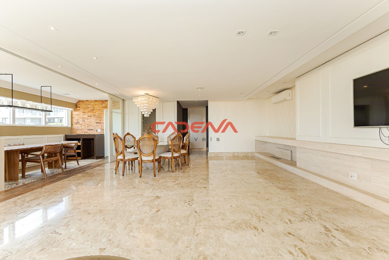 Apartamento para aluguel no Bigorrilho: 