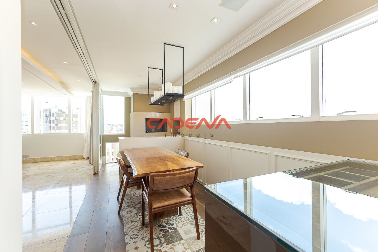 Apartamento para aluguel no Bigorrilho: 