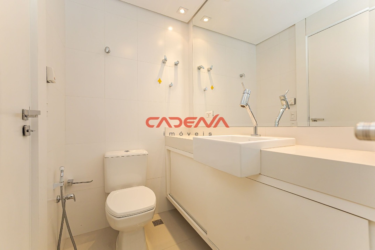 Apartamento para aluguel no Bigorrilho: 